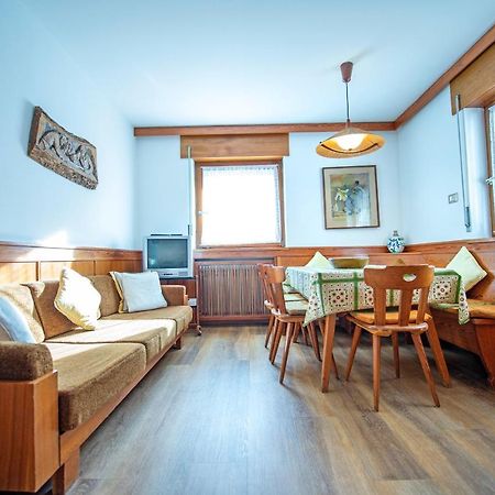 Apartments Cesa Bruma Ортізеї Екстер'єр фото