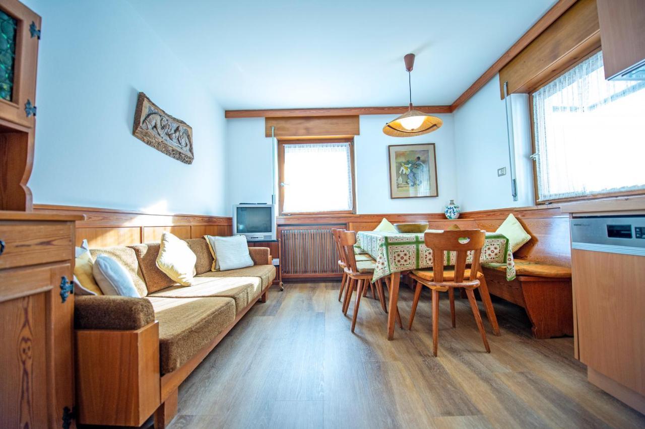 Apartments Cesa Bruma Ортізеї Екстер'єр фото