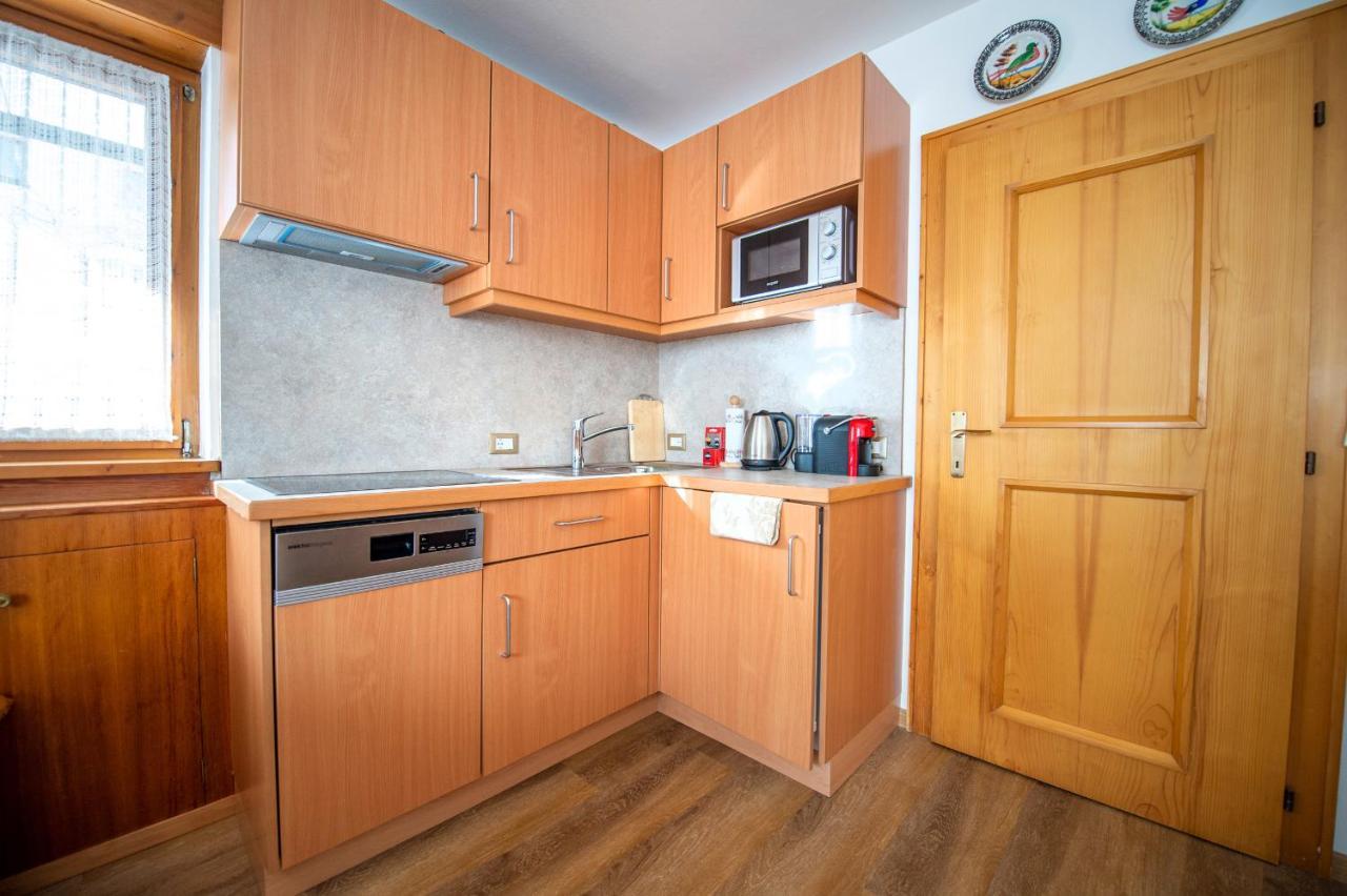 Apartments Cesa Bruma Ортізеї Екстер'єр фото