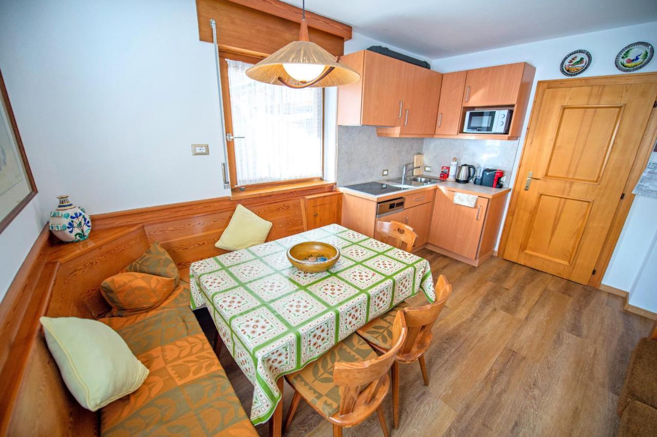 Apartments Cesa Bruma Ортізеї Екстер'єр фото